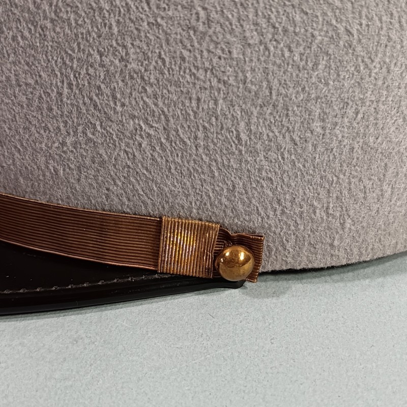 KEPI DE CAVALERIE TROUPE SPAHIS ALGERIENS OU RSA ANNEES 1950 - 1960 TAILLE 55 FABRICATION BARBIER-MERIGARD SAUMUR